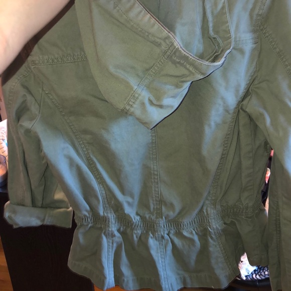 Jacket - Picture 4 of 4